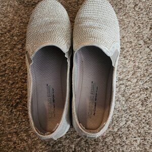 Women's size 10 skechers sparkle shoes